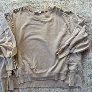 Zenana Outfitters Washed Taupe Crewneck Sweatshirt